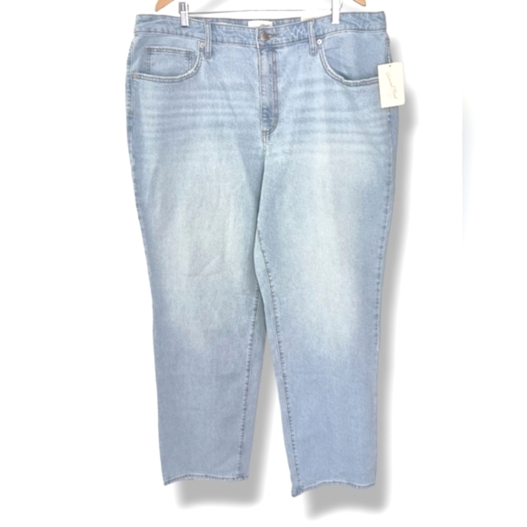 NWT Universal Thread High Rise 90's Straight Jeans Size 20 - Picture 2 of 10